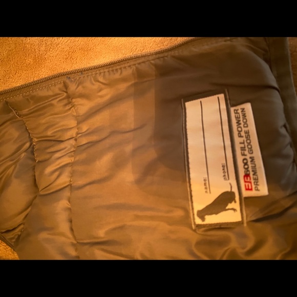 Eddie Bauer First Ascent Vest - Picture 3 of 4